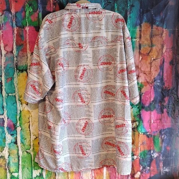 Y2K Mecca Short Sleeve Button Down - Picture 4 of 14